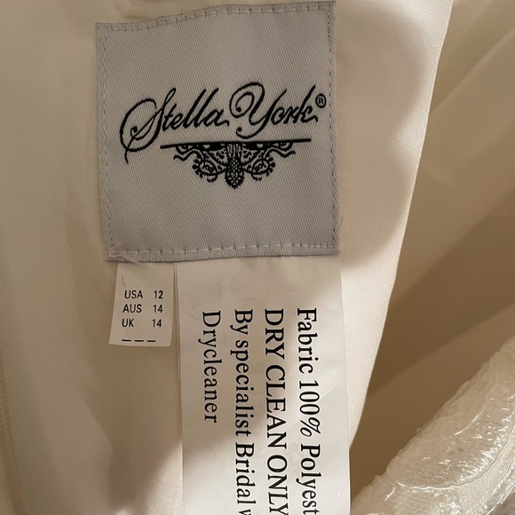 Brand new Stella York wedding dress! NEVER WORN - Picture 9 of 11